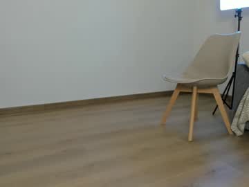 Aya Nudes and Live Cam