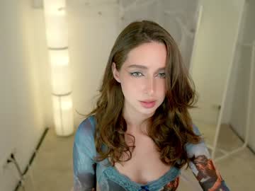 Chilli Nudes and Live Cam