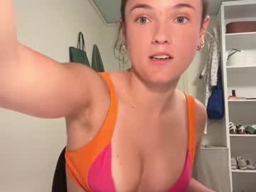 daisybabyyy Nudes and Live Cam