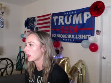 Holi Hurricane Nudes and Live Cam