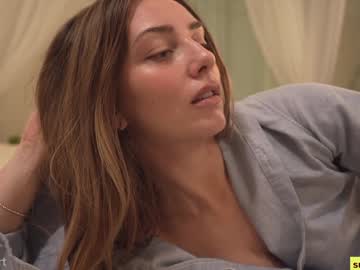 K Nudes and Live Cam