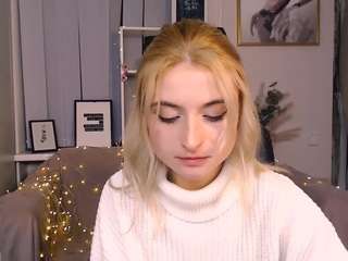 kendall-smile Nudes and Live Cam