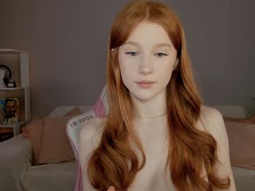 Leah Nudes and Live Cam
