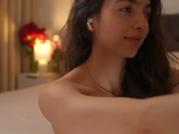 Naughty Samm Nudes and Live Cam