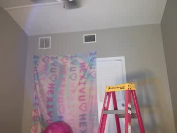 salem Nudes and Live Cam