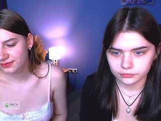 lana-crispy Nudes and Live Cam