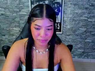 alexafiury Nudes and Live Cam