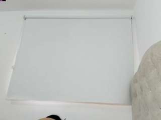 allison-18 Nudes and Live Cam