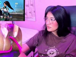 evajann Nudes and Live Cam