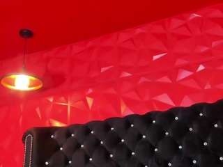kendralholson Nudes and Live Cam