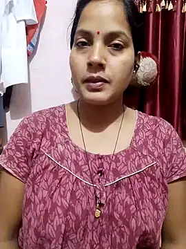 Arini_Arora Nudes and Live Cam