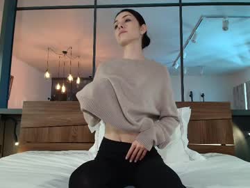 milla_bella Nudes and Live Cam