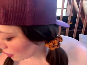 Nudes and Live Cam